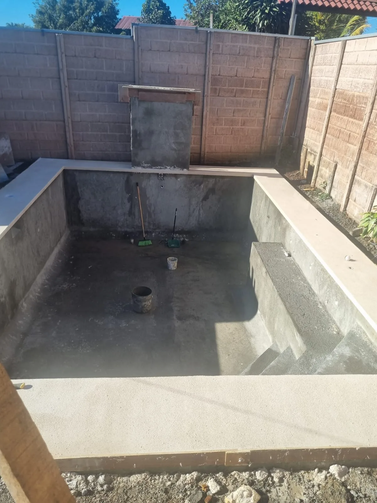 Construcción de piscina pequeña Costa Rica